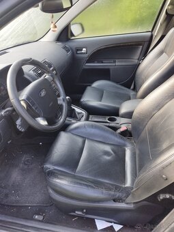 Ford Mondeo 2.2 tdci nová STK a EK - 3