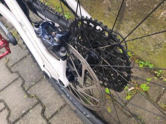 SPECIALIZED Stumpjumper EVO S4(L) 29" Top stav - 3