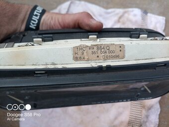 Predám do VW Vento 1.9TDI - 3