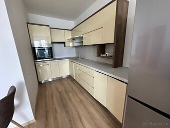 Dvojgarsónka na prenájom v meste Komárno - 3