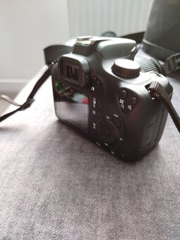 Zrkadlovka Canon - 3