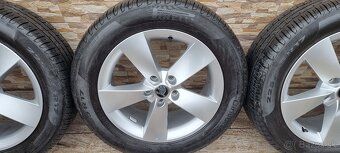 Predám Škoda Ratikon 5x112 7Jx17 Pirelli letné 225/55r17 - 3