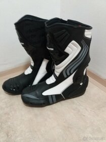 Moto Topanky Sports White Nove Osobne Aj Poštou - 3