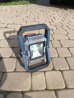 Bosch aku led reflektor GLI 18V - 1900 - 3