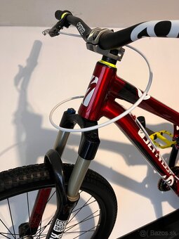 Slopestyle Specialized - 3