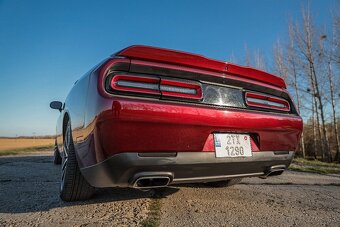 DODGE CHALLENGER 3,6 V6 2021/6 71600km - 3