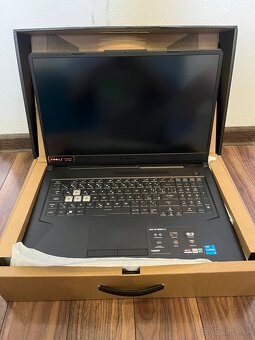 herný notebook ASUS TUF Gaming F17 RTX 3050 - 3