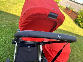 Kocik Cybex Priam - 3