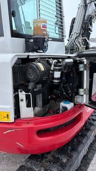 Takeuchi TB257 FR - 3