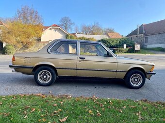 Prodám BMW e21 323i kupe 105 kw r.v.1981 - 3