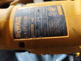 Predám búracie, sekacie kladivo DeWalt - 3