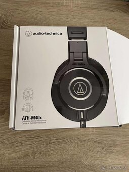 Audio-Technica ATH-M40X – Profesionálne štúdiové slúchadlá - 3