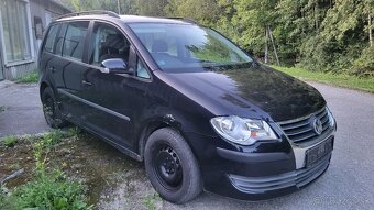 VW Touran 1.9TDI 77kw Rozpredam - 3