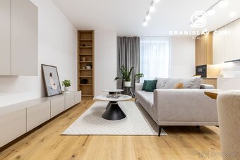 3-izbový byt(90m2) – kompletná nová rekonštrukcia - Štefánik - 3