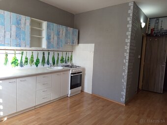 NA predaj 1 izbový byt LEvice, blízko zdravotné stredisko S - 3