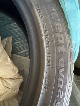 Zimné pneumatiky Hankook Winter icept evo2 SUV 285/45 R21 - 3