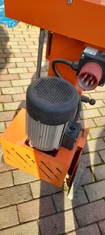 Predám štiepačku na drevo - 3