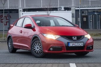 Honda Civic 73kW (2012) - 3