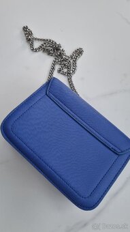 Malá crossbody kabelka - 3