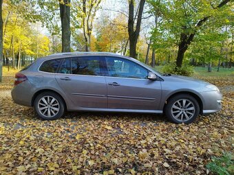 Renault Laguna 3 2011 - 3