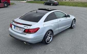 MERCEDES-BENZ E-KUPÉ 350CDI BLUETEC - 3