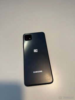 Samsung Galaxy A22 5G v čiernej farbe, veľmi dobrý stav - 3