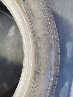215 45 r16 90v - 3
