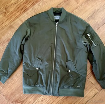 Calvin Klein bomber - 3