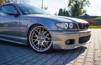 E46 Coupe 330i M-packet - 3