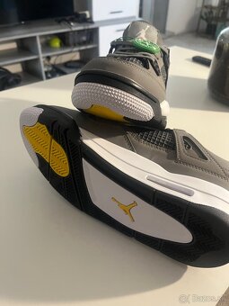 Jordan 4, veľkosť 42. - 3