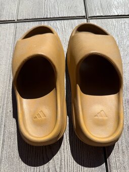 Yeezy Slide Ochre - 3