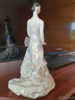 Elegantná porcelánová tanečnica – Krásny doplnok interiéru - 3