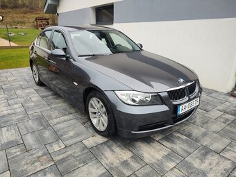 BMW 325i e90 r.v. 2005 manuál - 3