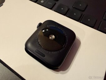 Apple Watch SE 2 40mm - 3