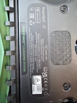 Roomba i7 - 3