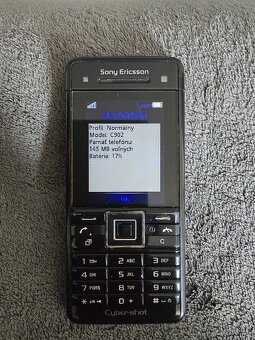 Sony Ericsson C902 - 3