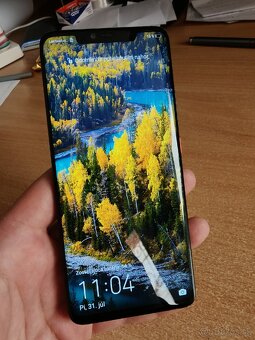 Huawei Mate 20 Pro - 3