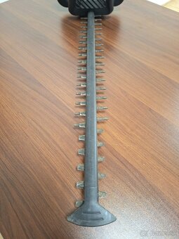 Bosch UniversalHedgeCut 18V-55 - 3