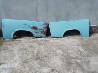 Trabant-karosárske diely-dvere,blatník,pr. maska, z. kapota - 3