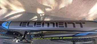 Predám kvalitny horsky bicykel Genesis 26" kolesa. 3x7. Ser - 3