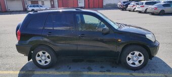 Predám Toyotu RAV 4 II 2.0 4WD, benzín, A/T 110KW(1 - 3