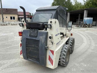 Šmykom riadený nakladač Heman Vectra - 3