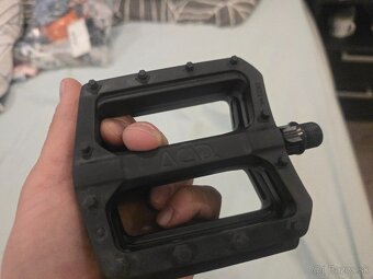 ACID FLAT MTB Platform pedals - 3