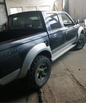 Nissan Navara - 3