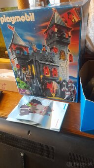 Dračia pevnosť-playmobil r 2001-50eur, tábor 15eur - 3