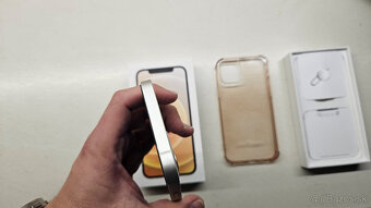 Apple iPhone 12 64GB biely - ako nový - 3