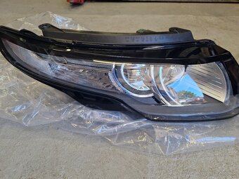 RANGE ROVER EVOQUE -predné svetlá (xenon)nové - 3