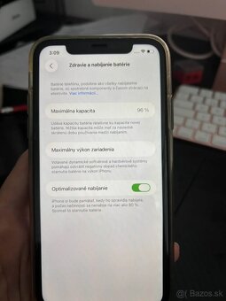 Predám Apple iPhone 11 – 64 GB - ako nový - 3