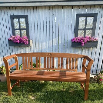 3-miestna drevená lavica s ružou - 3