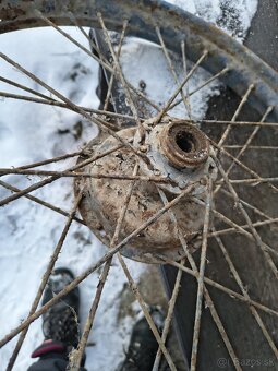 Predné koleso ČZ 125 150 - 3